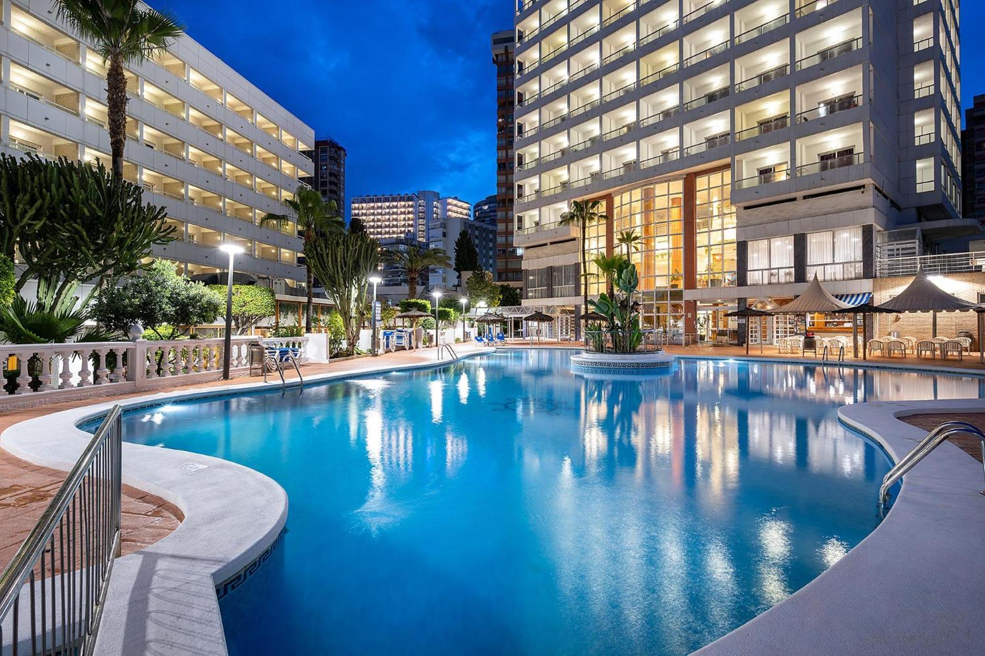 Poseidon Resort Бенидорм Экстерьер фото