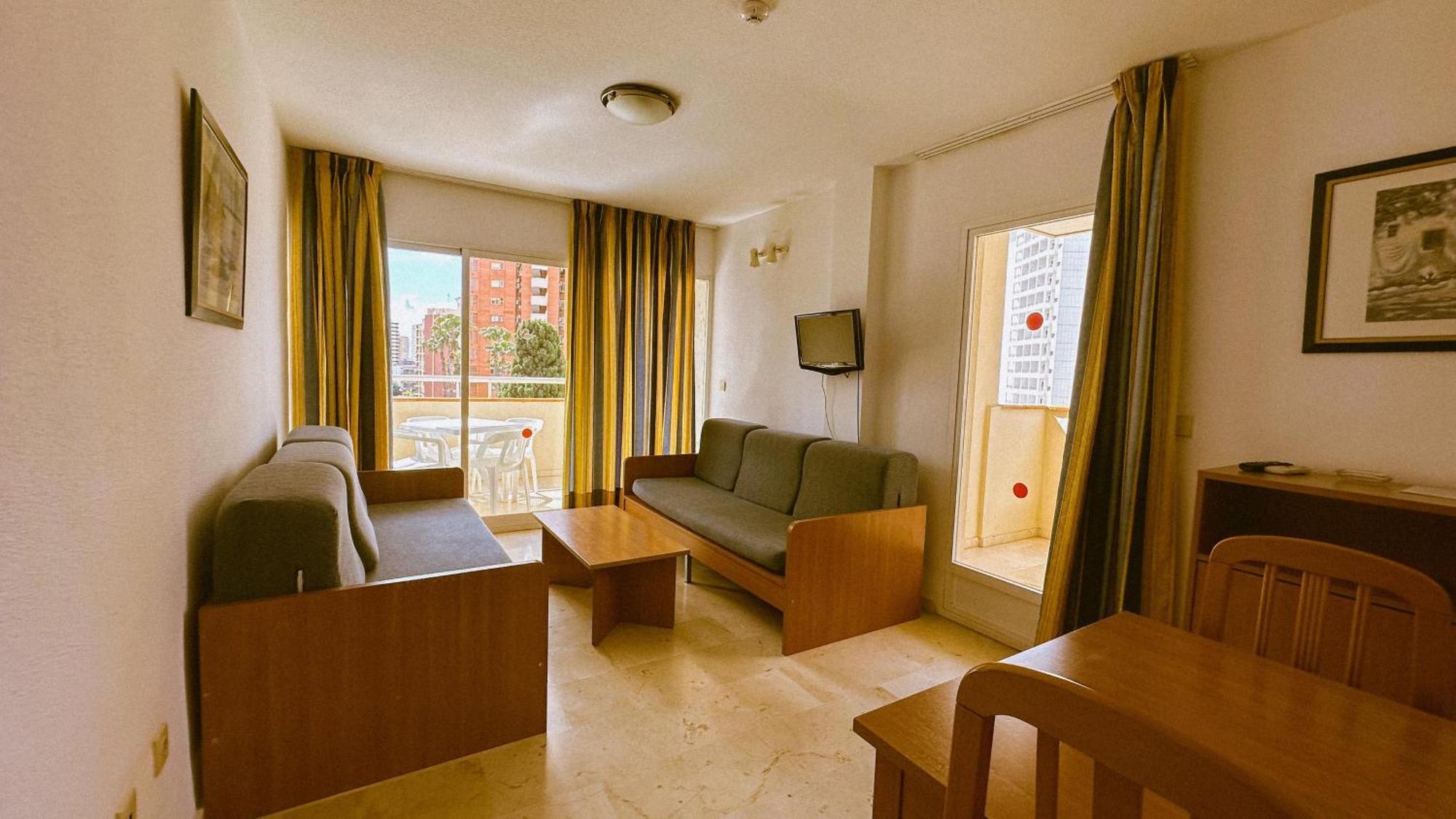 Poseidon Resort Бенидорм Экстерьер фото